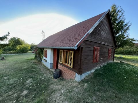 Eladó Ház 8743 Zalaszabar , Zalaszabaron eladó hétvégi ház