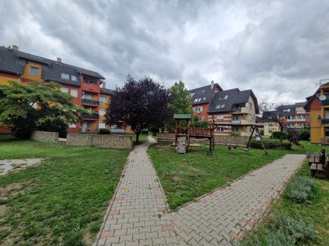 Eladó Lakás 2310 Szigetszentmiklós 