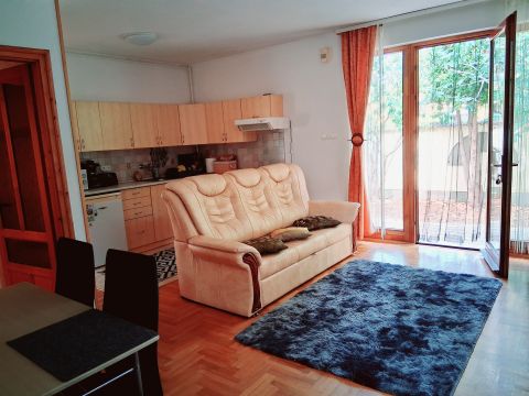 Eladó Ház 8600 Siófok , Balaton távolsága 3 perc!