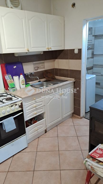 4002 Debrecen — 1/11