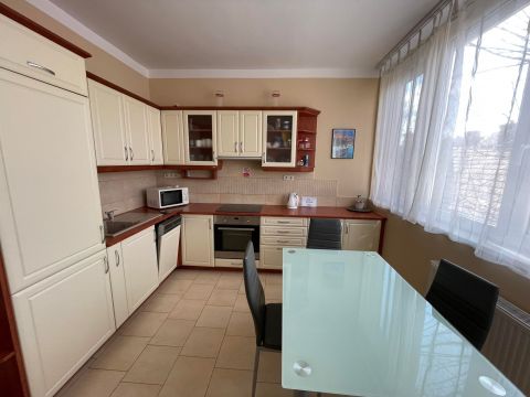 Kiadó Lakás 6724 Szeged 