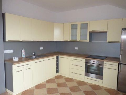 Kiadó Lakás 7400 Kaposvár 