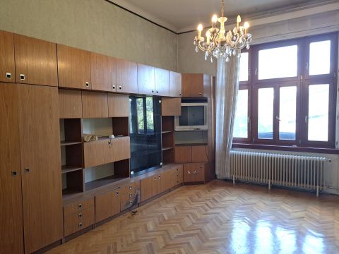 Eladó Lakás 1071 Budapest 7. kerület , Dózsa György úton, Városligetnél 121m2 alakítható saroklakás