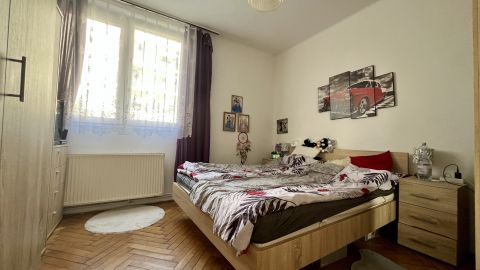 Eladó Lakás 8230 Balatonfüred Központi elhelyezkedés