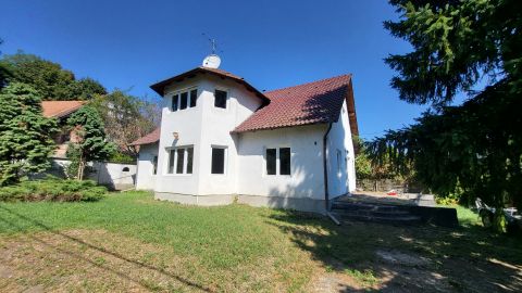 Eladó Ház 2000 Szentendre , Czóbel park közelében