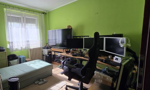 Eladó Lakás 8000 Székesfehérvár 