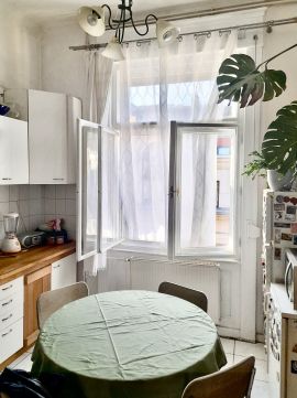 Eladó Lakás 1054 Budapest 5. kerület , Kossuth Tér