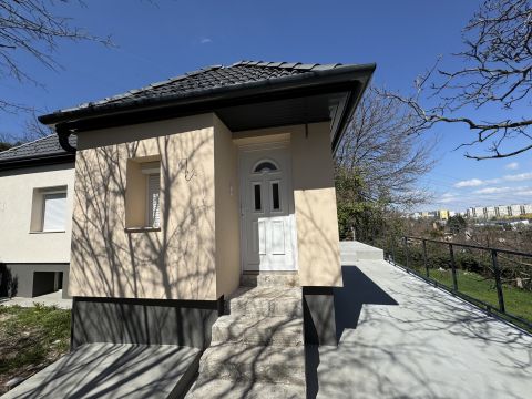 Eladó Ház 1221 Budapest 22. kerület 