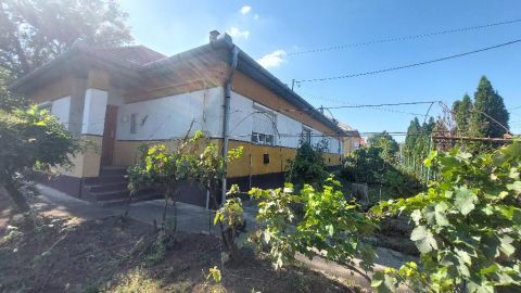 Eladó Ház 2100 Gödöllő , 2100 Gödöllő, Királytelep