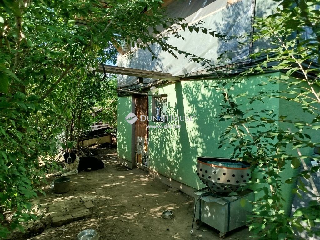 2471 Baracska , Zártkerti részen — 1/19