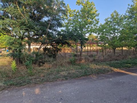 Eladó Telek 5200 Törökszentmiklós , 5200 Törökszentmiklós, Csendes