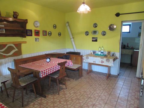 Eladó Ház 8123 Soponya Soponya Mesevár Óvoda 
