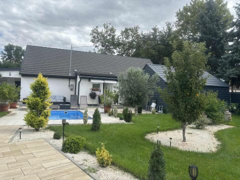 Eladó Ház 7831 Pellérd , Potya vendéglő közelében