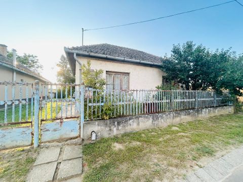 Eladó Ház 4471 Gávavencsellő , 4471 Gávavencsellő, belváros