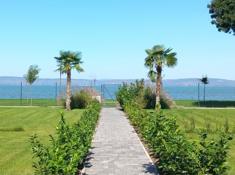 Eladó Lakás 8600 Siófok , Balaton Breeze - közvetlen vízparti projekt