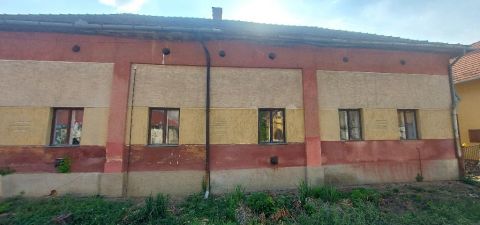 Eladó Ház 5440 Kunszentmárton 5440 Kunszentmárton, Jó, csendes, központi