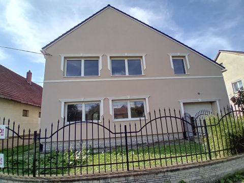 Eladó Ház 2900 Komárom 