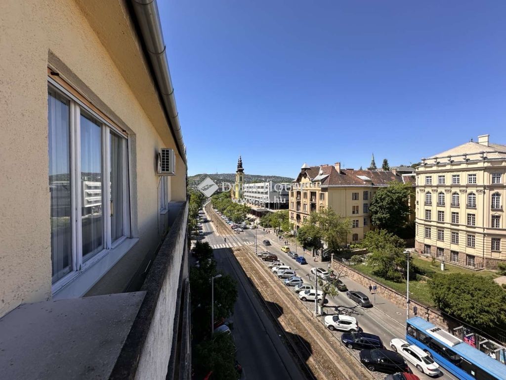 1114 Budapest 11. kerület , Szentimrevárosban remekül alakítható, duplaerkélyes lakás — 1/16