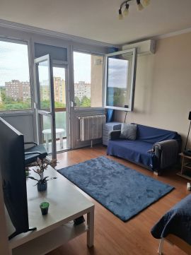 Eladó Lakás 1157 Budapest 15. kerület , Eladó a 15.kerületben,erkélyes 3 szobás panel lakás!!!