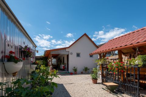 Eladó Ház 8132 Lepsény 
