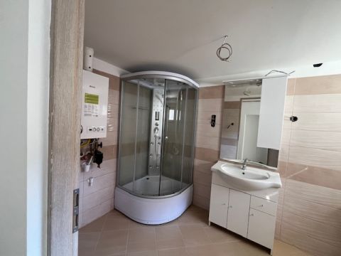 Eladó Lakás 7625 Pécs 