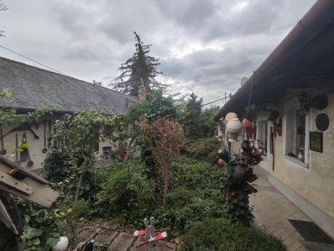 Eladó Ház 8096 Sukoró , a központ közelében
