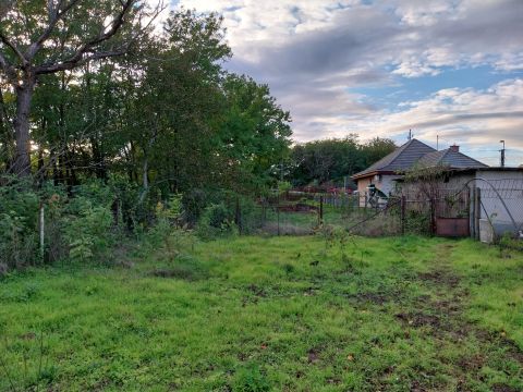 Eladó Telek 2800 Tatabánya , Belterületi telek eladó