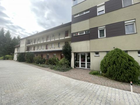 Kiadó Lakás 9012 Győr GYŐR-MÉNFŐCSANAK KIADÓ LAKÁS KISÁLLATTAL IS!