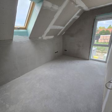 Eladó Lakás 8095 Pákozd PRÉMIUM MINŐSÉGŰ NAPPALI+3 SZOBÁS LAKÁST KERES?