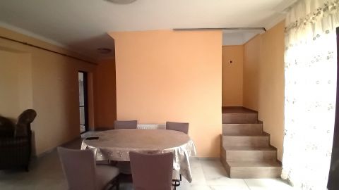 Eladó Ház 8653 Ádánd , 180 nm-es, 2 szintes, dupla komfortos családi ház eladó