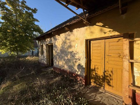 Eladó Ház 6000 Kecskemét , TELEK ÁRON TANYA ELADÓ