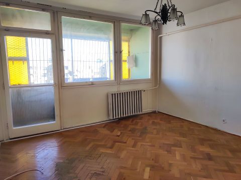 Eladó Lakás 1203 Budapest 20. kerület , Erzsébetfalván, szigetelt panel lakás