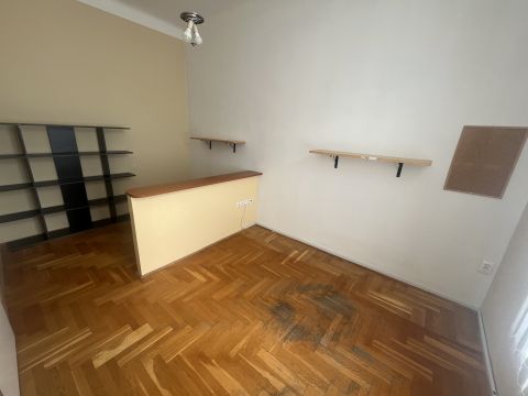 Kiadó Lakás 1051 Budapest 5. kerület 