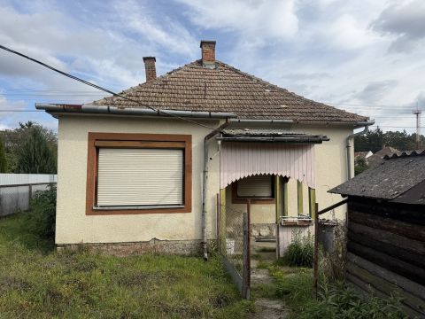 Eladó Ház 7960 Sellye 