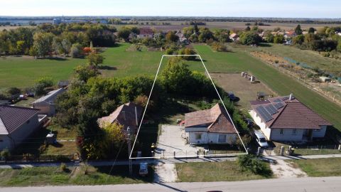 Eladó Ház 2454 Iváncsa , 2454, Iváncsa, Mátyás király u. 39-1