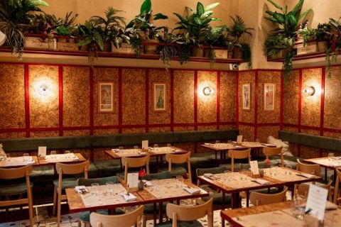 Eladó Üzlethelyiség 1137 Budapest 13. kerület 