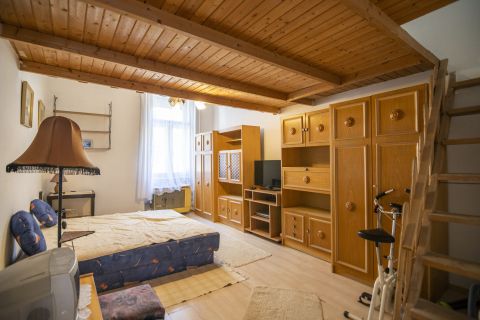 Eladó Lakás 1081 Budapest 8. kerület 