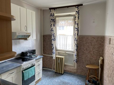 Eladó Lakás 7636 Pécs 