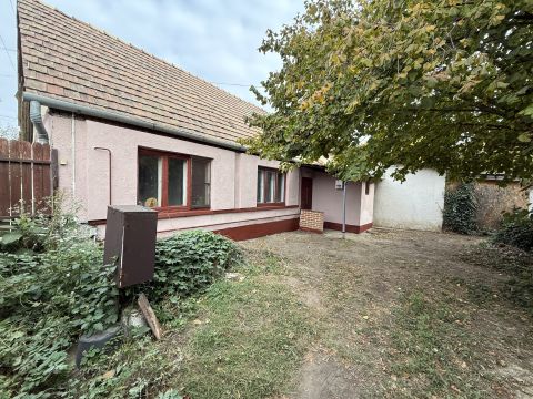 Eladó Ház 2230 Gyömrő 