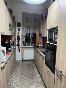 Eladó Lakás 1102 Budapest 10. kerület 