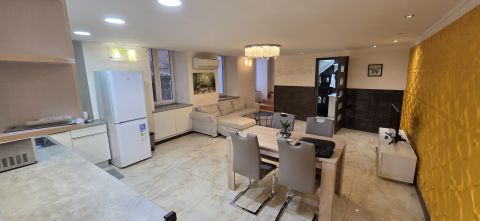 Eladó Lakás 1054 Budapest 5. kerület 