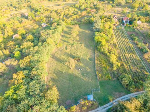 Eladó Telek 2500 Esztergom , Aranyhegy
