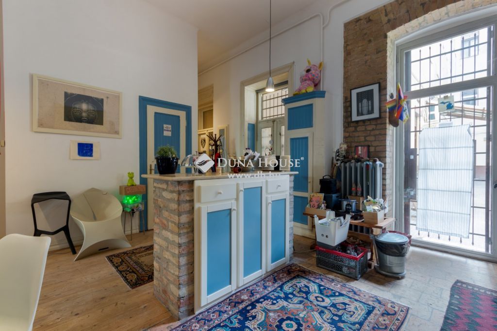 For sale Flat Budapest VI. kerület, 