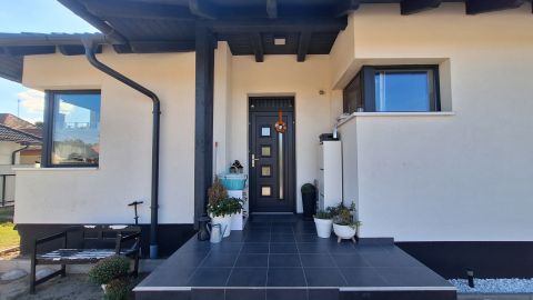 Eladó Ház 2730 Albertirsa 