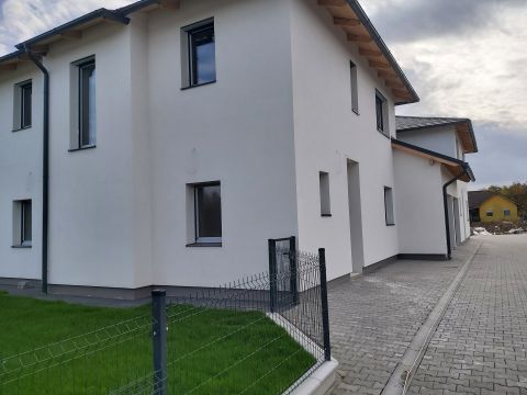 Eladó Ház 2220 Vecsés , Csendes helyen,közel a központhoz