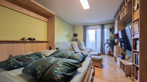 Eladó Lakás 1039 Budapest 3. kerület , Békásmegyer