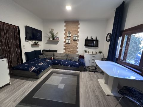 Eladó Lakás 1211 Budapest 21. kerület , Csepel frekventált de nyugodt környezetében kis lakás eladó