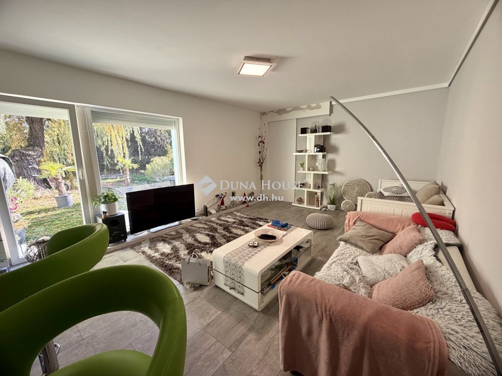 2143 Kistarcsa , Széchenyi u — 1/21