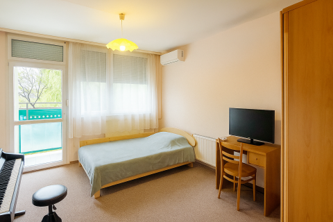 Eladó Lakás 4032 Debrecen , Újkerti földszinti panelprogramos lakás