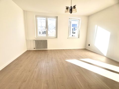 Eladó Lakás 8192 Hajmáskér 